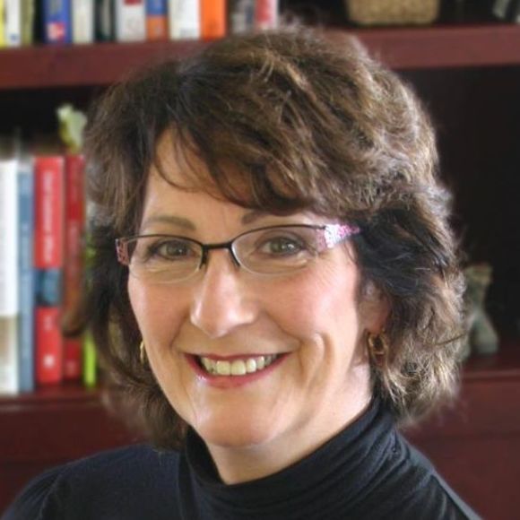 Meet your Posher, Kris - Picture 1 of 1